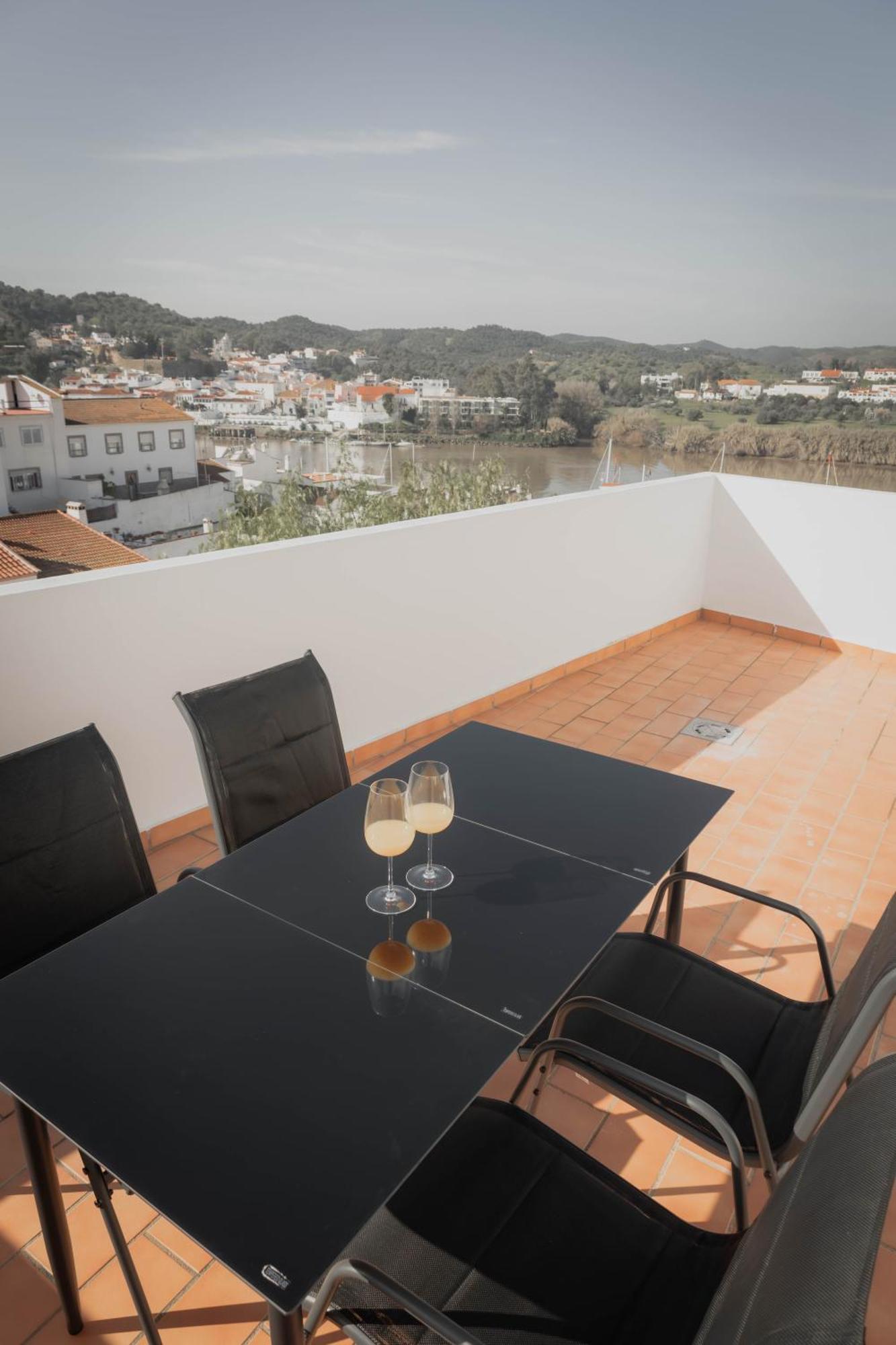 Residencial Neade Suites Sanlúcar de Guadiana Exterior photo