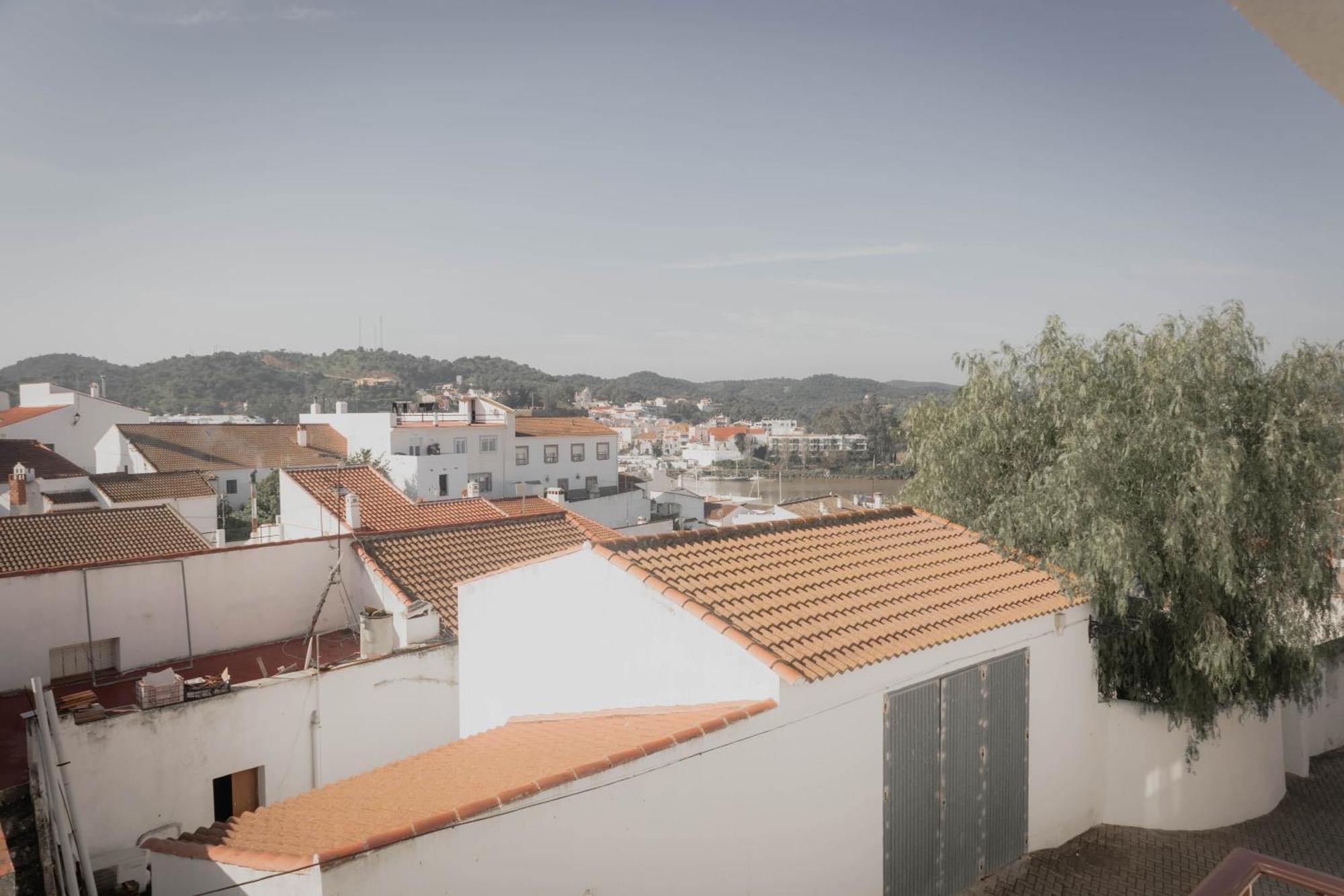 Residencial Neade Suites Sanlúcar de Guadiana Exterior photo